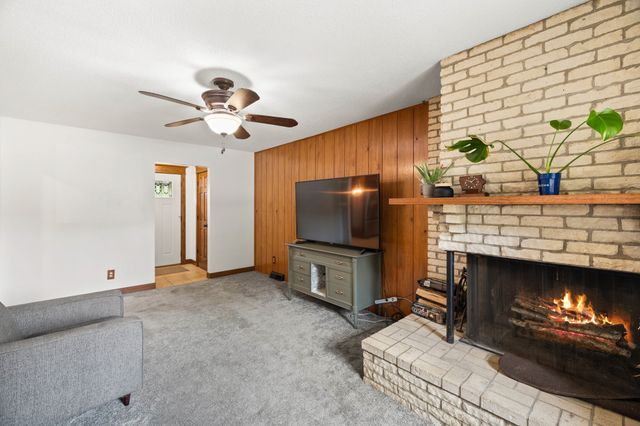 2326 Virginia Avenue, Des Moines, IA 50321