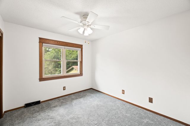 2326 Virginia Avenue, Des Moines, IA 50321