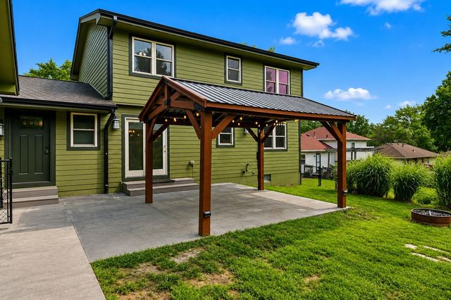 2326 Virginia Avenue, Des Moines, IA 50321