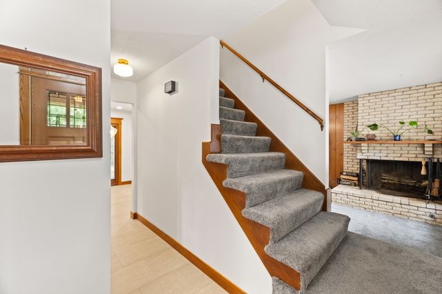 2326 Virginia Avenue, Des Moines, IA 50321