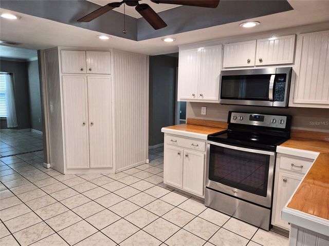 1080 LEEWARD ROAD, Venice, FL 34293