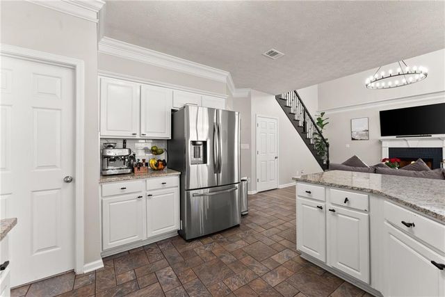3713 Golden Ive Drive, Buford, GA 30519