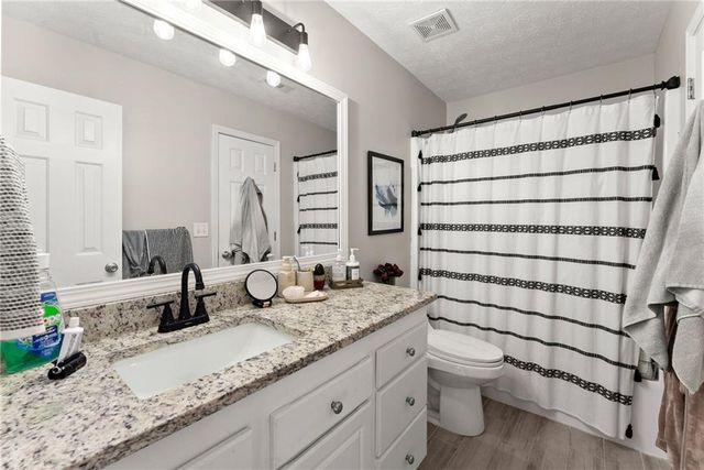 3713 Golden Ive Drive, Buford, GA 30519