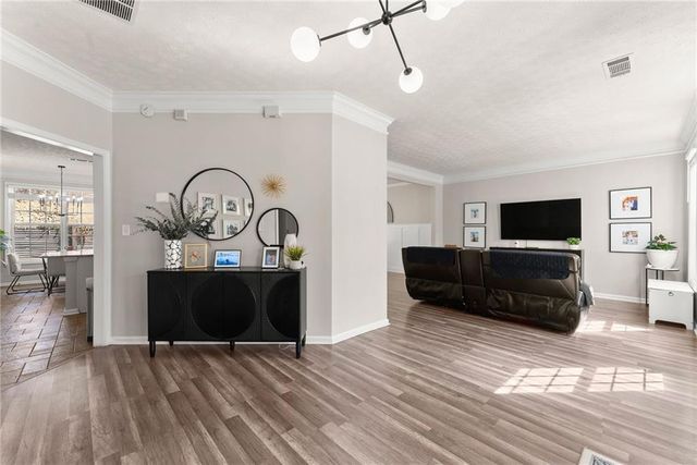 3713 Golden Ive Drive, Buford, GA 30519