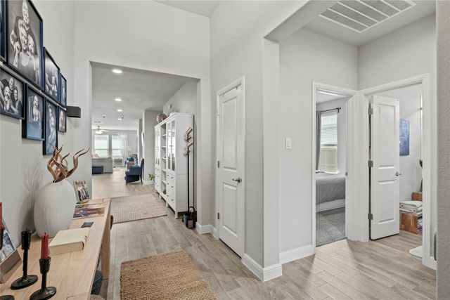 2512 Foules Drive, Glenn Heights, TX 75154