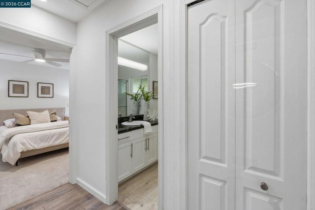 233 Masters Ct 4, Walnut Creek, CA 94598