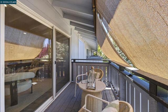 233 Masters Ct 4, Walnut Creek, CA 94598
