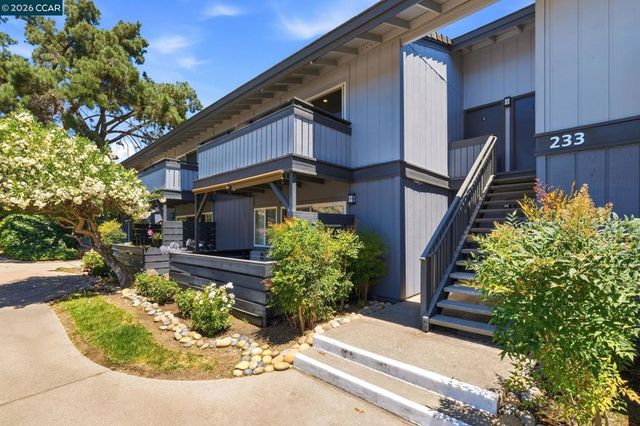 233 Masters Ct 4, Walnut Creek, CA 94598