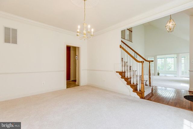 25634 CREEK RUN TER, Chantilly, VA 20152