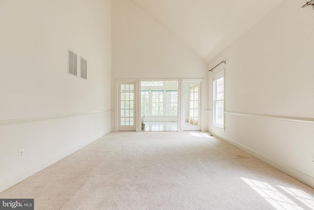 25634 CREEK RUN TER, Chantilly, VA 20152