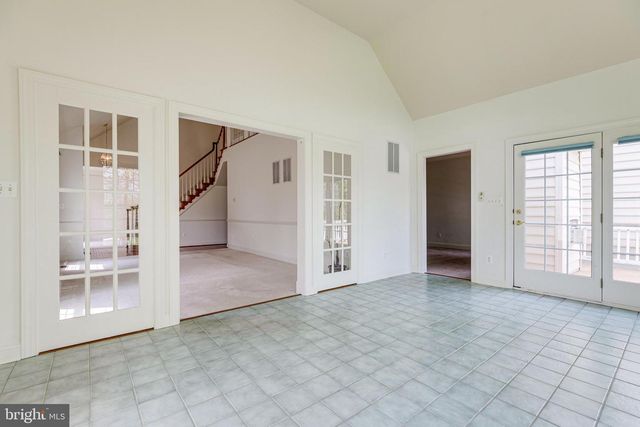 25634 CREEK RUN TER, Chantilly, VA 20152