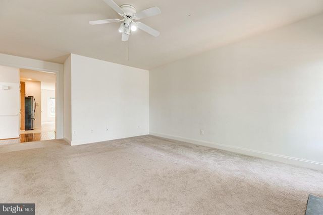 25634 CREEK RUN TER, Chantilly, VA 20152
