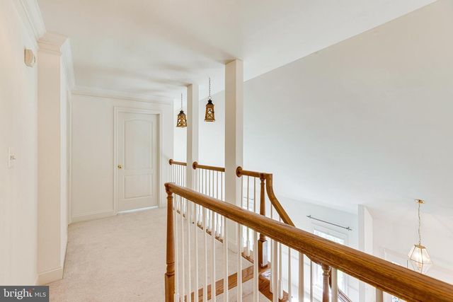 25634 CREEK RUN TER, Chantilly, VA 20152