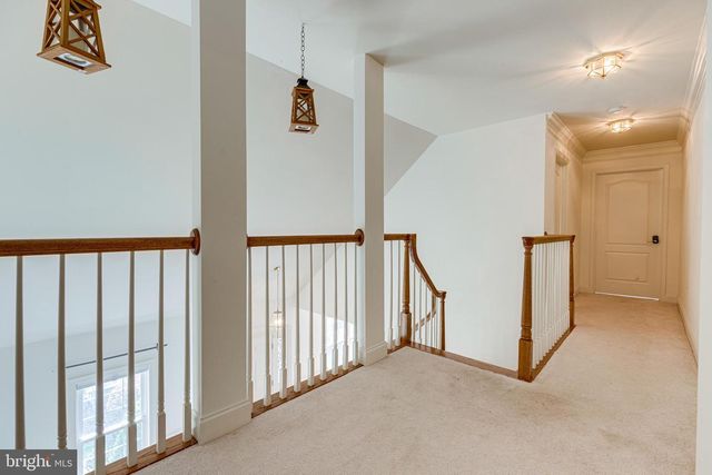 25634 CREEK RUN TER, Chantilly, VA 20152