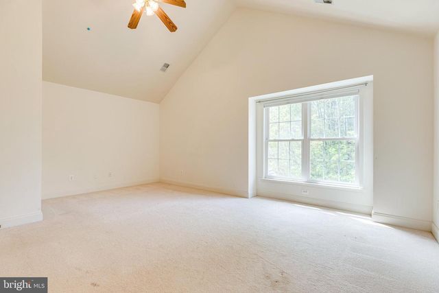 25634 CREEK RUN TER, Chantilly, VA 20152