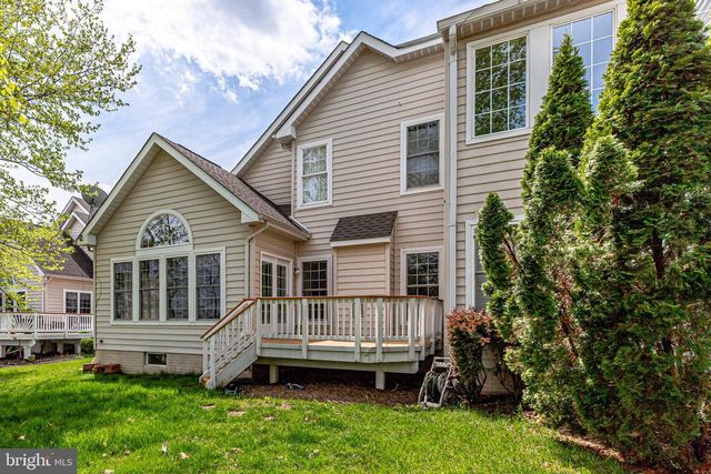 25634 CREEK RUN TER, Chantilly, VA 20152
