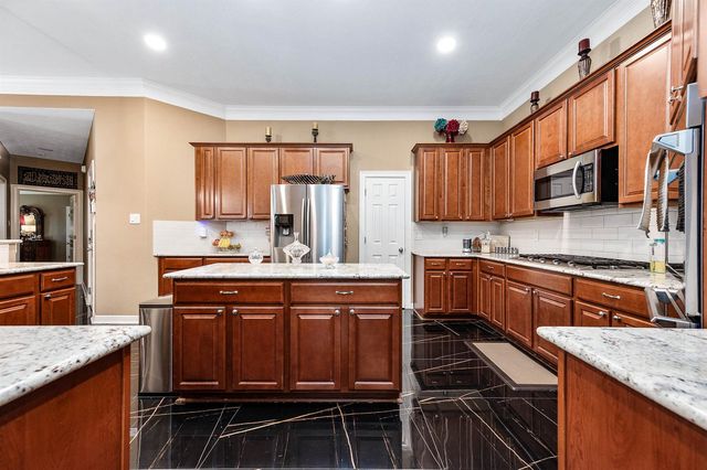 14406 Brentshire Lane, Houston, TX 77069