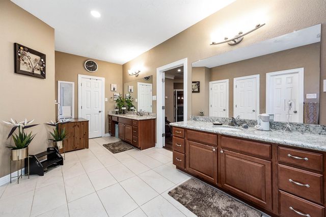 14406 Brentshire Lane, Houston, TX 77069