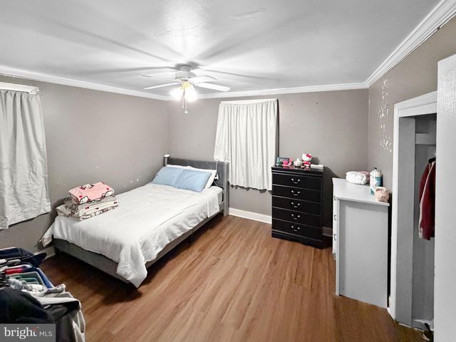 15 MARK, New Castle, DE 19720