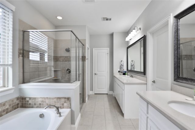 925 Spring Falls Drive, Mckinney, TX 75071