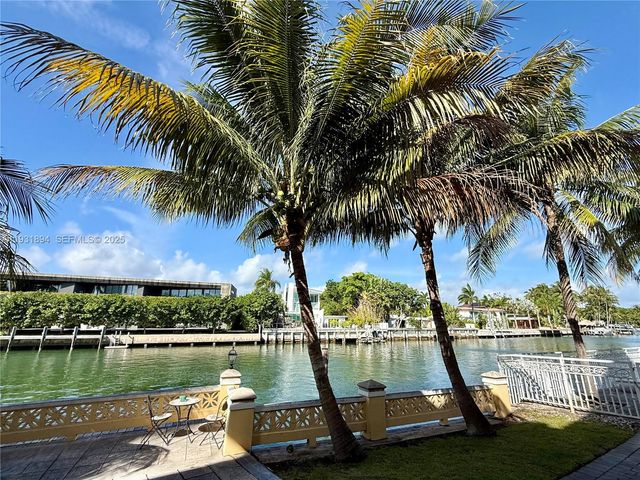 4812 Pine Tree Dr 103, Miami Beach, FL 33140