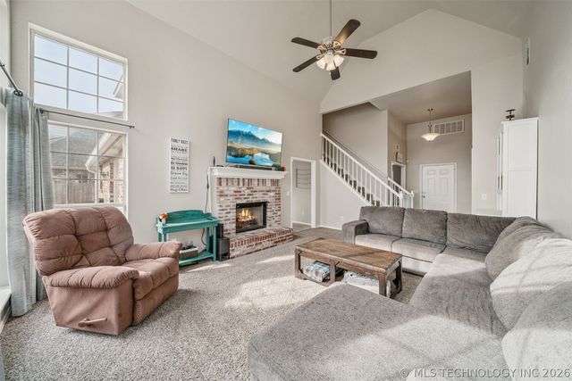 9119 N 102nd East Avenue, Owasso, OK 74055