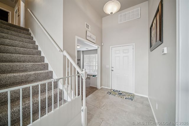 9119 N 102nd East Avenue, Owasso, OK 74055