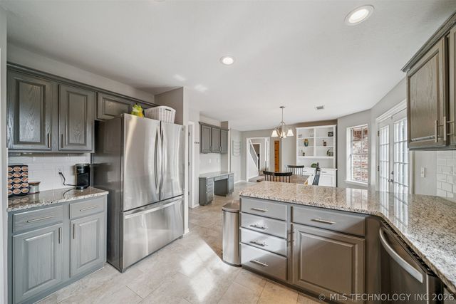 9119 N 102nd East Avenue, Owasso, OK 74055