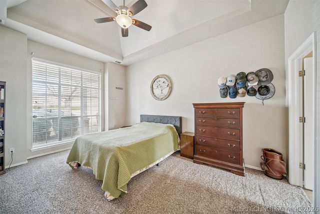 9119 N 102nd East Avenue, Owasso, OK 74055