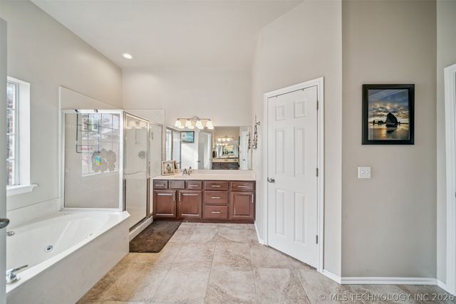 9119 N 102nd East Avenue, Owasso, OK 74055