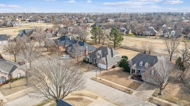 9119 N 102nd East Avenue, Owasso, OK 74055