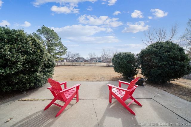 9119 N 102nd East Avenue, Owasso, OK 74055