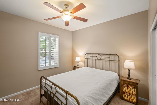 850 N Broken Hills Drive, Green Valley, AZ 85614