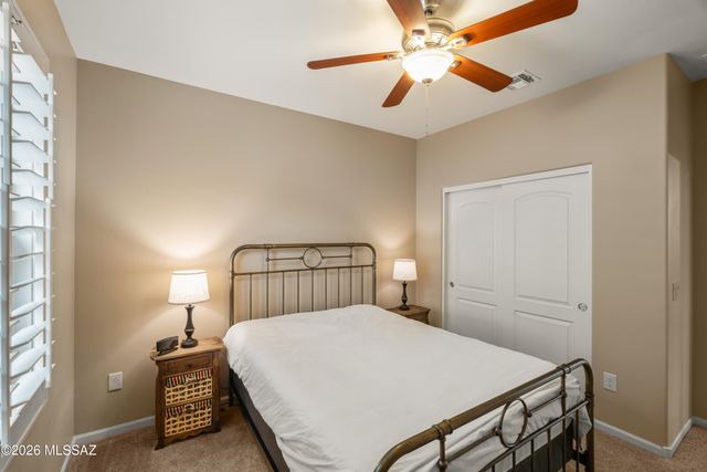 850 N Broken Hills Drive, Green Valley, AZ 85614