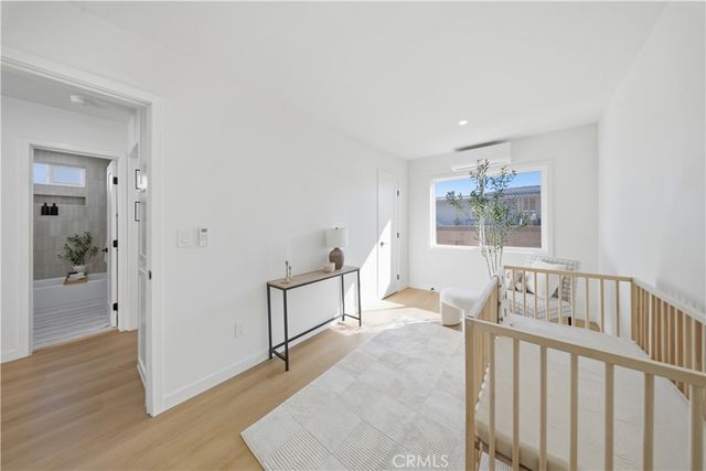 806 W 219th Street, Torrance, CA 90502