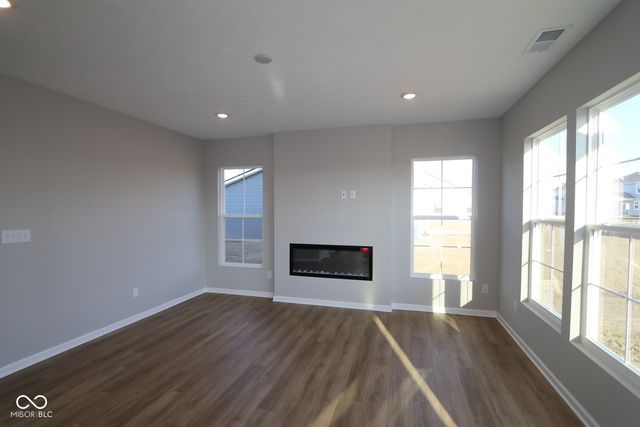 4161 Murray Drive, Mccordsville, IN 46055