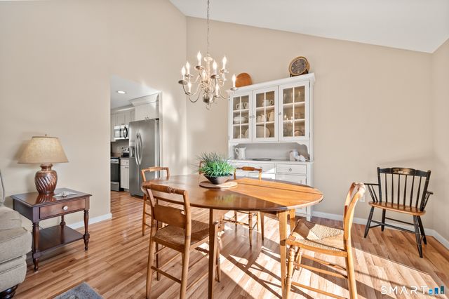 168 Hollister Way South, Glastonbury, CT 06033