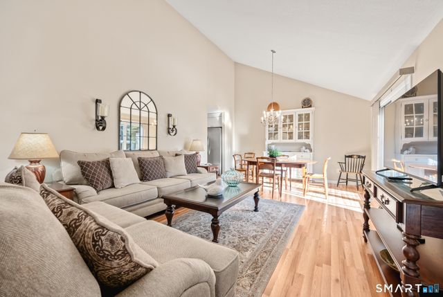 168 Hollister Way South, Glastonbury, CT 06033