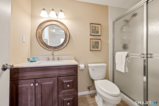 168 Hollister Way South, Glastonbury, CT 06033