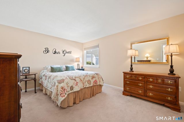 168 Hollister Way South, Glastonbury, CT 06033