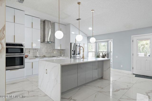 487 PORTOBELLO Drive, Jacksonville, FL 32221