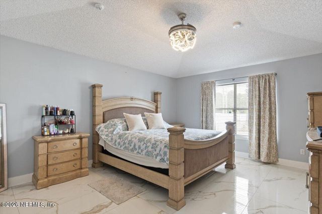 487 PORTOBELLO Drive, Jacksonville, FL 32221