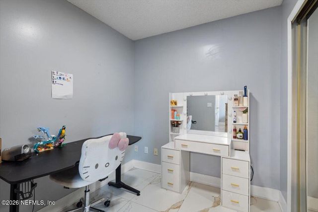 487 PORTOBELLO Drive, Jacksonville, FL 32221