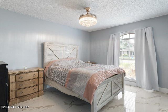 487 PORTOBELLO Drive, Jacksonville, FL 32221