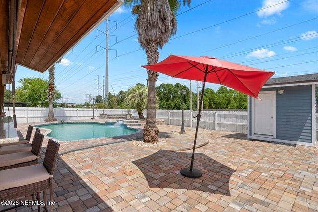 487 PORTOBELLO Drive, Jacksonville, FL 32221