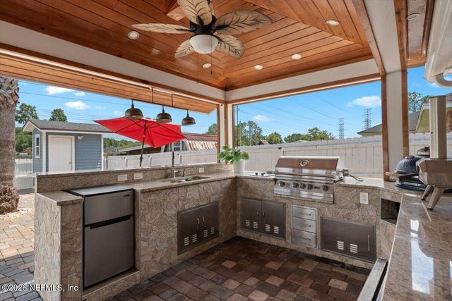 487 PORTOBELLO Drive, Jacksonville, FL 32221
