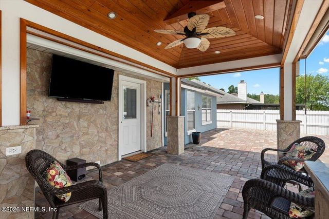 487 PORTOBELLO Drive, Jacksonville, FL 32221