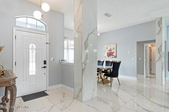 487 PORTOBELLO Drive, Jacksonville, FL 32221
