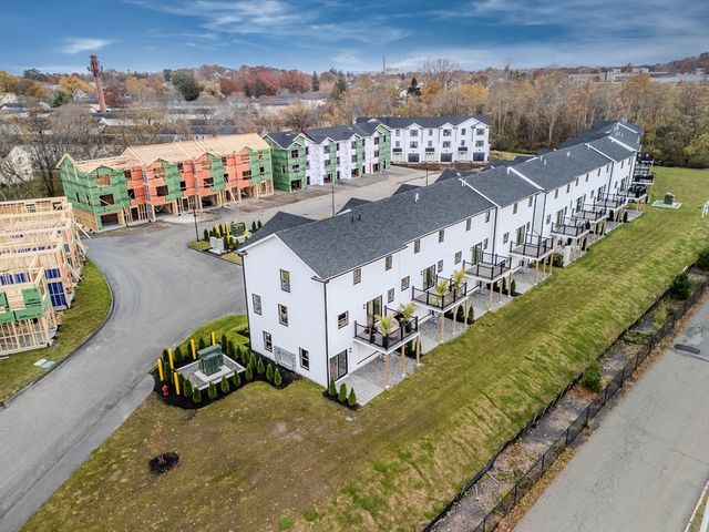 32 Birch Brook Landing 9, Lynn, MA 01905