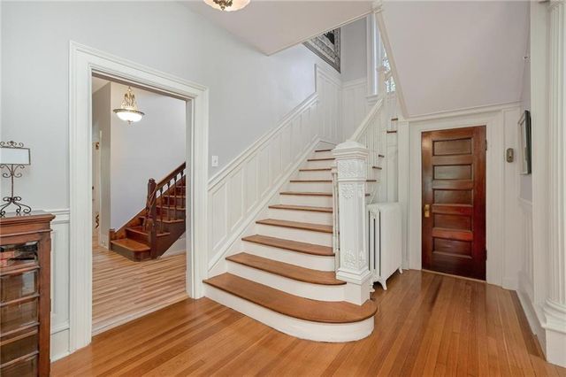 1 Hawthorne Place, Independence, MO 64052